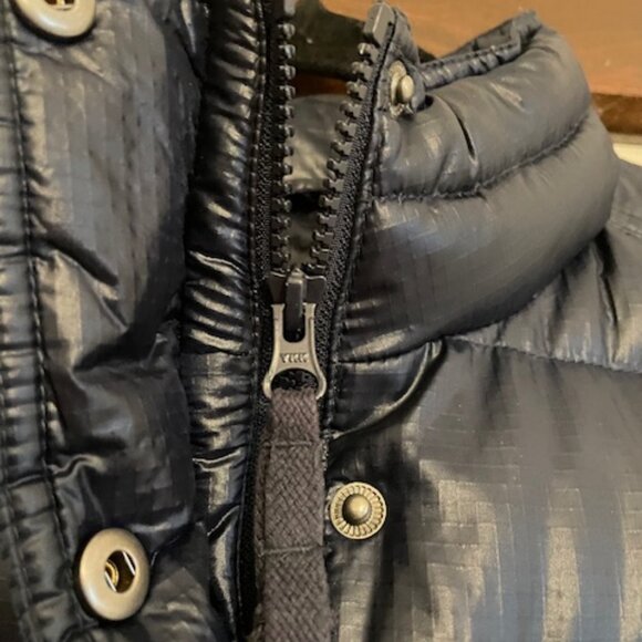 J.Crew Navy Blue Puffer Vest, Size Medium - Picture 3 of 6